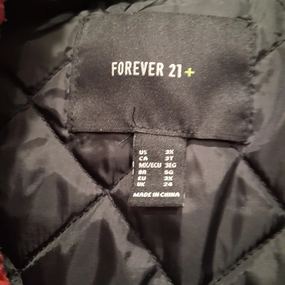 Forever 21 Black and Red Floral Teddy Jacket - Picture 5 of 5